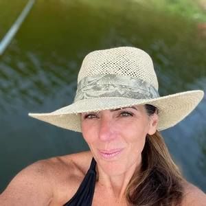 Meet your Posher, Tami